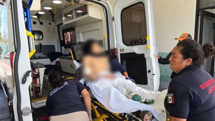 De 5 balazos hieren a motociclista en Lomas del Bosque, Jacona