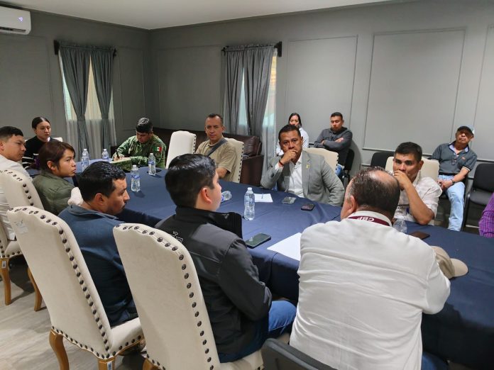 Atiende Segob a comuneros de San Ángel Zurumucapio; se refuerzan acciones de búsqueda