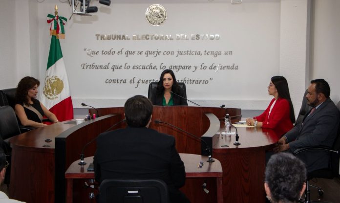 Magistrados electorales salientes buscan perpetuarse en el cargo