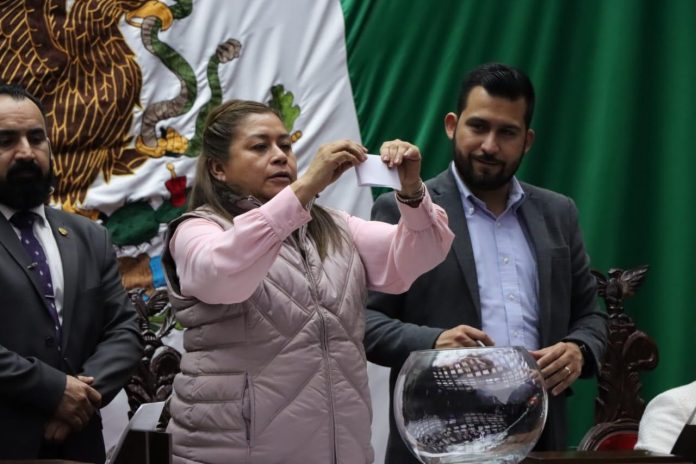 Sorteó el Congreso local 27 de los 75 jueces que se elegirán por el voto popular en Michoacán