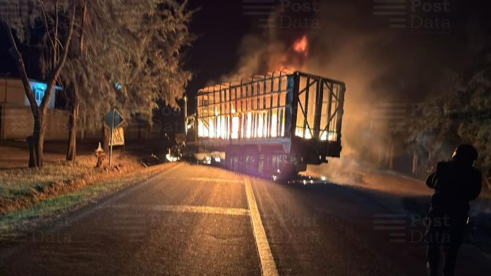 camioneta incendiada