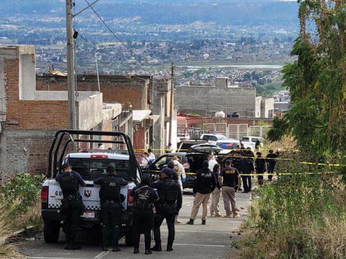 Se registra agresión contra policías en Morelia; el presunto atacante fue abatido