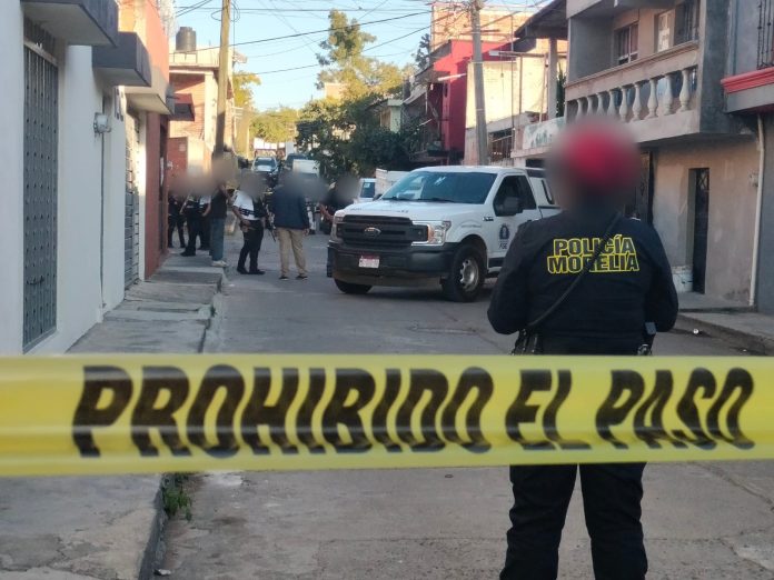 Hallan a hombre asesinado en domicilio de la Adolfo López Mateos, Morelia Hallan a hombre asesinado en domicilio de la Adolfo López Mateos, Morelia