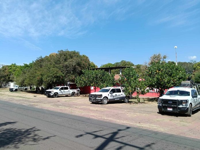 Grupos delictivos antagónicos se enfrentaron en la periferia de Apatzingán