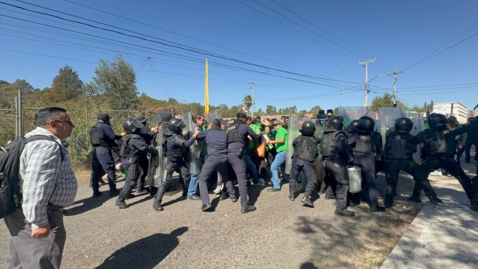 La secretaria de Organización, Denisse Torres explicó que la iniciativa nunca fue socializada con los sindicalizados, por lo que desconocen sus alcances y existe el riesgo de que trabajadores pudieran ser desplazados.