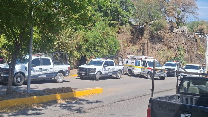Localizan debajo de un puente a hombre herido, en Apatzingán Localizan debajo de un puente a hombre herido, en Apatzingán