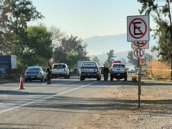 Peatón muere atropellado en la Morelia-Salamanca