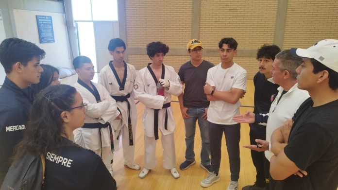 Taekwondoínes nicolaitas irán en busca de un lugar en la Universiada Nacional, tras lograr el pase regional Taekwondoínes nicolaitas irán en busca de un lugar en la Universiada Nacional, tras lograr el pase regional
