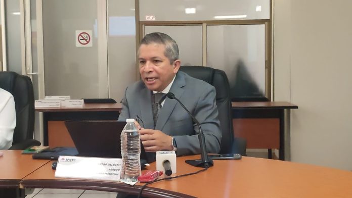 El vocal ejecutivo del Instituto Nacional Electoral (INE) en Michoacán, David Delgado Arroyo informó sobre los topes de gastos personales de campaña