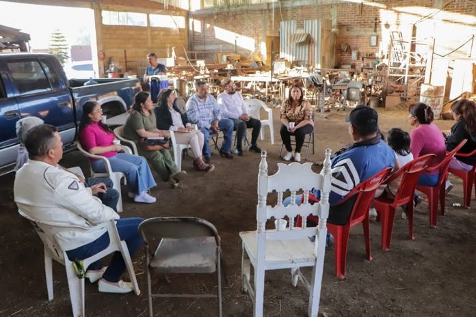 “Tu Gobierno Te Escucha" llega a Tzirandangatzio