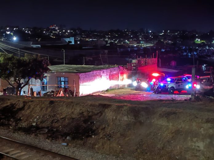 Asesinan a hombre en domicilio cerca de las vías férreas de Morelia Asesinan a hombre en domicilio cerca de las vías férreas de Morelia
