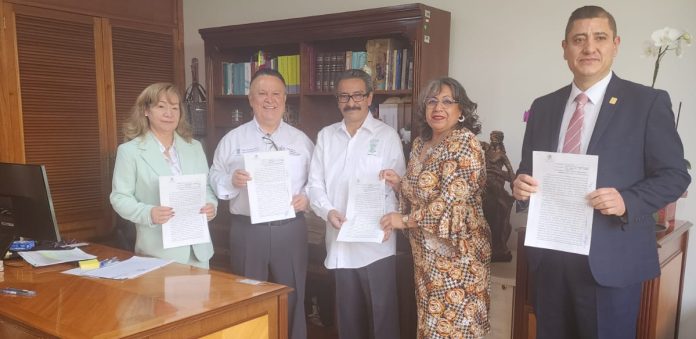 Al aceptar el Sindicato de Trabajadores al Servicio del Poder Ejecutivo del Estado (STASPE) un aumento salarial del 4.5 por ciento