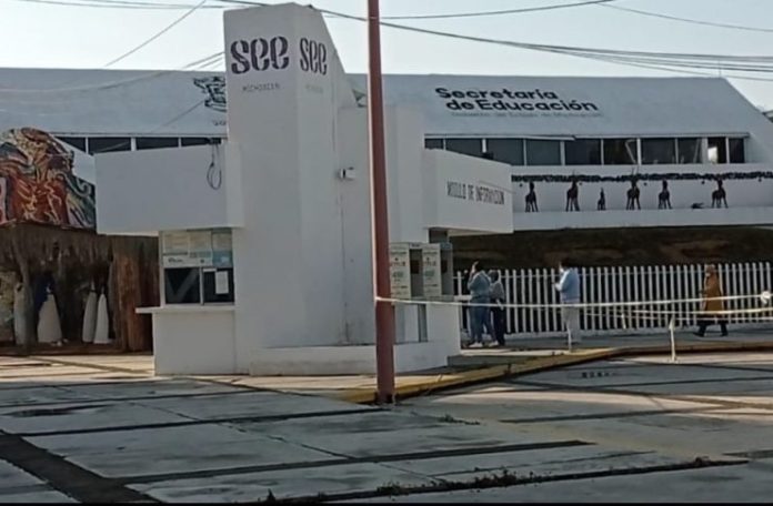 Investiga Contraloría de Michoacán a 400 presuntos aviadores en la SEE