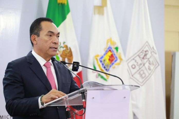 Prácticamente identificado, el autor del homicidio del abogado de Uruapan: FGE