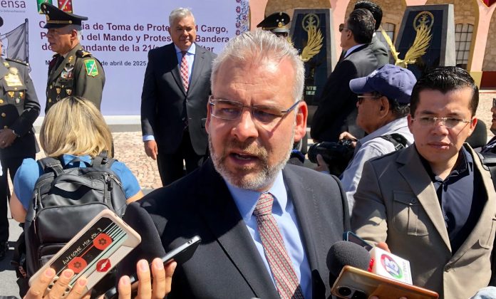 Analiza gobernador a “quién corresponde” atender a sindicatos que marcharon en Morelia