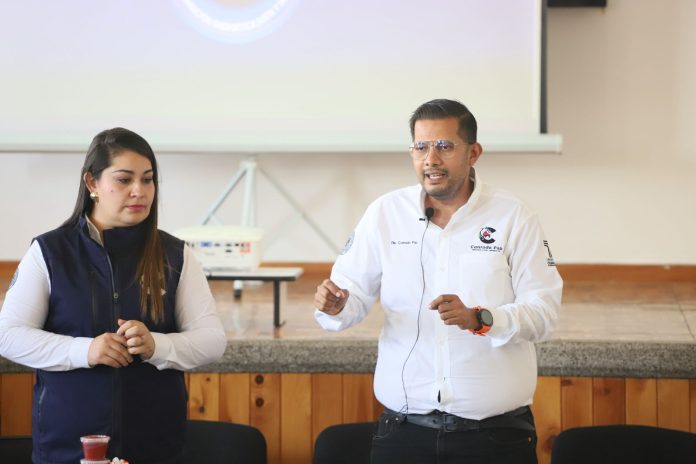 De la mano de los jóvenes, Conrado Paz inicia proyecto "Que tu idea se convierta en Ley”