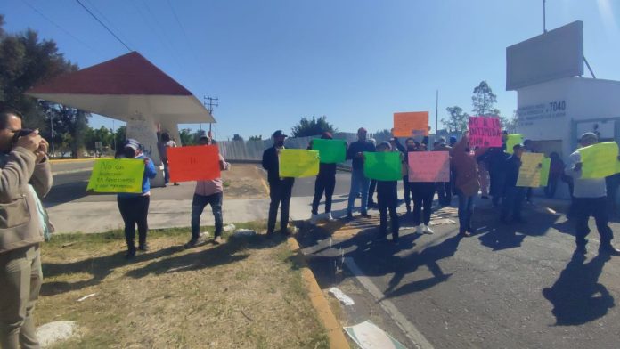 Ejidatarios de Maravatío acusan a Kansas City de invadir sus terrenos para el uso de vía