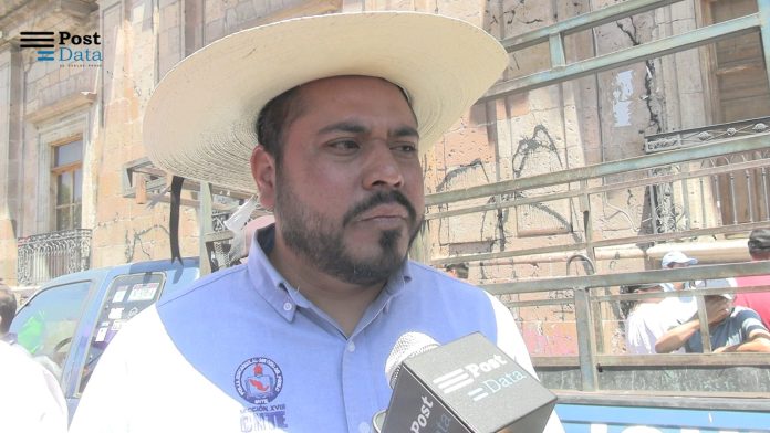 El secretario general de la fracción azul de la Sección XVIII de la Coordinadora Nacional de los Trabajadores de la Educación