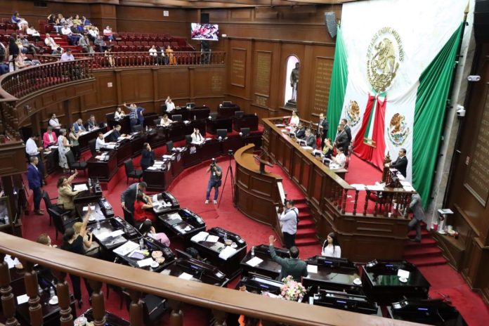 A propuesta de Belinda Iturbide, Congreso local llama a la unidad nacional para fortalecer economía mexicana