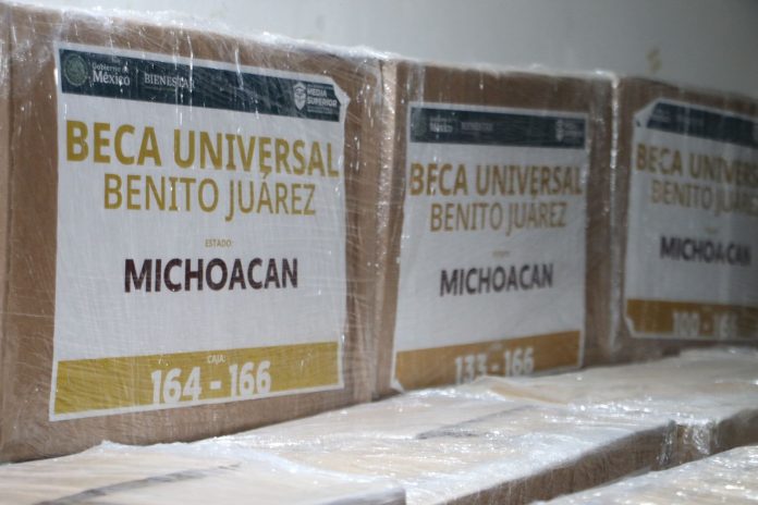 Del 21 al 30 de abril, la Delegación de la Secretaría de Bienestar en Michoacán realizará la entrega de 44 mil 799 tarjetas de la “Beca Universal Benito Juárez”
