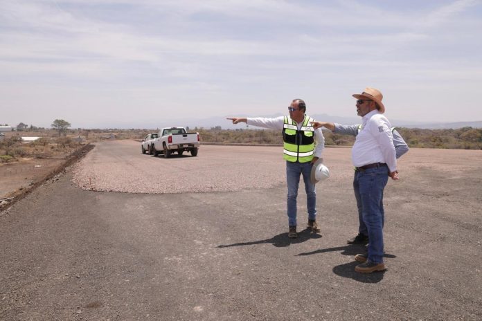 Obra vial que conectará las salidas Pátzcuaro y Quiroga en Morelia, con 43 % de avance: Bedolla