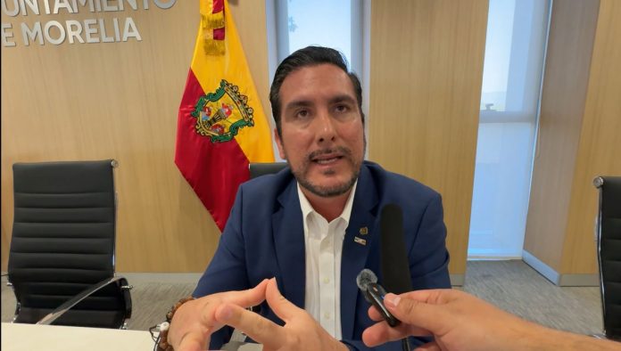 Propone regidor del PAN prohibir narcocorridos en antros, bares y espectáculos en Morelia