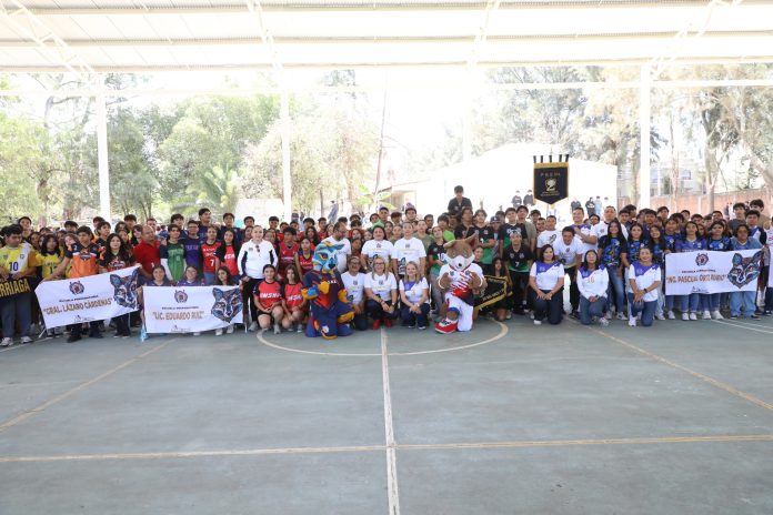 A ser embajadoras y embajadores del deporte convoca Yarabí Ávila a estudiantes que competirán en la LIDEBANI A ser embajadoras y embajadores del deporte convoca Yarabí Ávila a estudiantes que competirán en la LIDEBANI