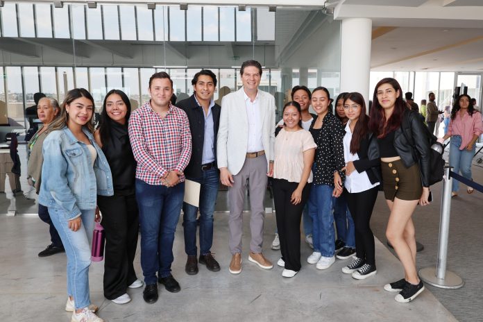 Abre ayuntamiento de Morelia 3 mil espacios para servicio social
