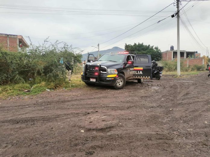 Hallan a mujer asesinada en lote baldío de la colonia Gertrudis Sánchez, Morelia