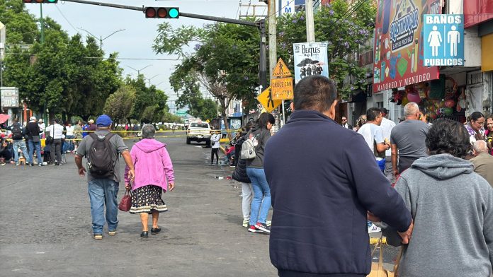 Morelianos en medio de los bloqueos y suspensión del transporte