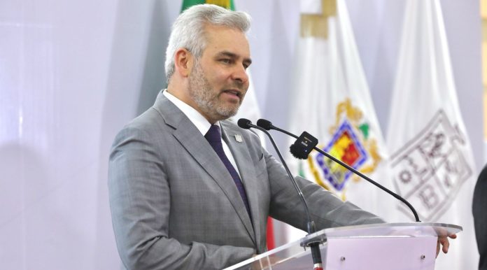Celebra Bedolla reforma al Código Penal para sancionar la apología del delito