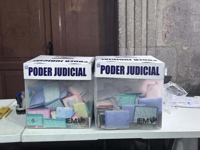 Detecta INE en Michoacán, más de 23 mil boletas sin doblez o con caligrafía similar