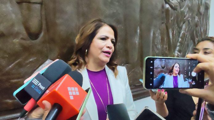 Denuncia Fabiola Alanís a Juan C. Barragán por violencia política en razón de género