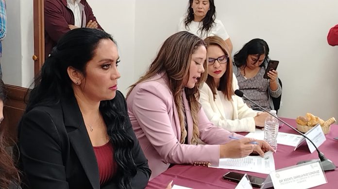 Con 3 horas de retraso inician comparecencias de aspirantes a presidir la CEDH