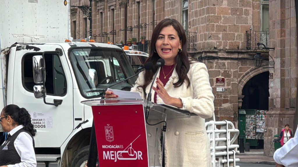 Arranca la distribución de 6 millones de libros a escuelas de Michoacán