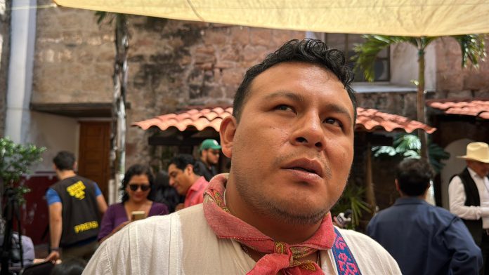 Desinterés de nuevas generaciones amenaza la preservación de la lengua otomí Desinterés de nuevas generaciones amenaza la preservación de la lengua otomí