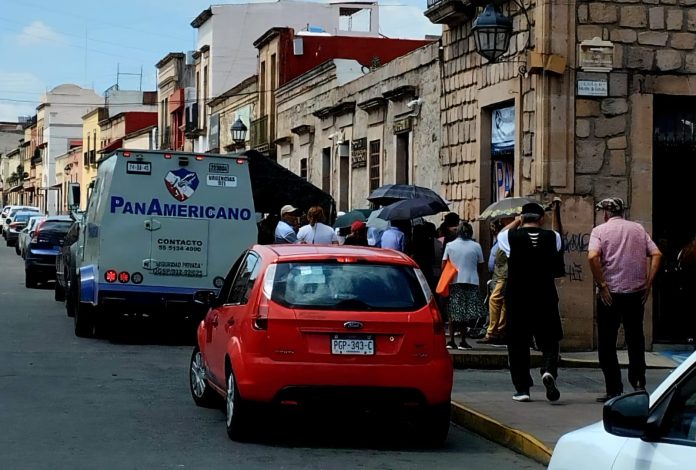 Se difunde caso de adulta mayor víctima de robo de su pensión en el centro de Morelia Se difunde caso de adulta mayor víctima de robo de su pensión en el centro de Morelia