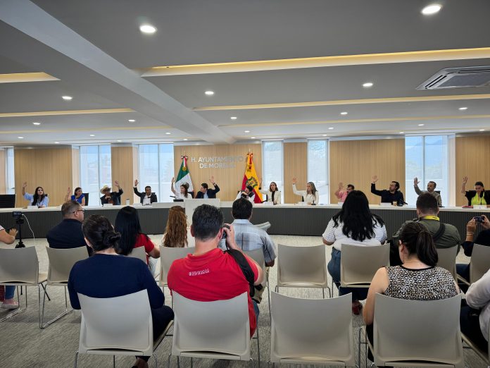 Ayuntamiento de Morelia entra al rescate de 20 mil casas en Villas del Pedregal Ayuntamiento de Morelia entra al rescate de 20 mil casas en Villas del Pedregal