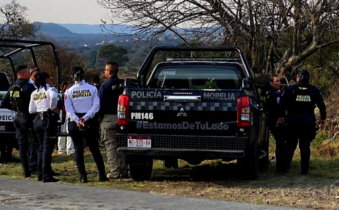 Pareja y sexagenario son agredidos con un arma de fuego en la población La Tuna Manza, Morelia Pareja y sexagenario son agredidos con un arma de fuego en la población La Tuna Manza, Morelia