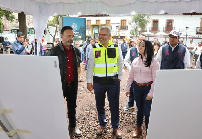 Obra en plaza Gertrudis Bocanegra conserva el encanto de Pátzcuaro: Bedolla Obra en plaza Gertrudis Bocanegra conserva el encanto de Pátzcuaro: Bedolla