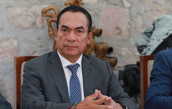 Solicita Fiscal de Michoacán que su renuncia tenga efecto inmediato, tras la designación del sucesor Solicita Fiscal de Michoacán que su renuncia tenga efecto inmediato, tras la designación del sucesor