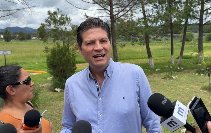 Alcaldes pagan las consecuencias de la política de abrazos y no balazos: Alfonso Martínez Alcaldes pagan las consecuencias de la política de abrazos y no balazos: Alfonso Martínez