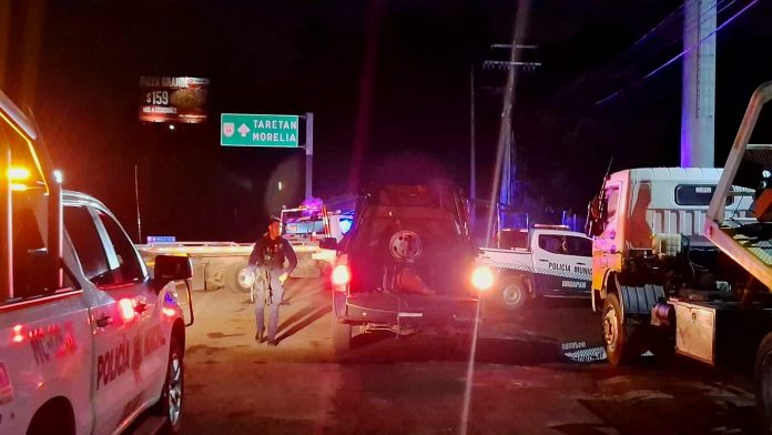 Tras persecución y balacera en la Siglo XXI, detienen dos presuntos delincuentes en Uruapan