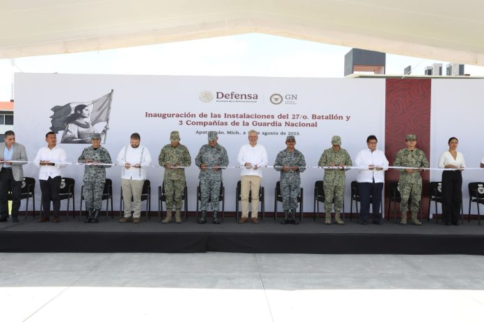 Inaugura Bedolla cuartel regional de la Guardia Nacional en Apatzingán