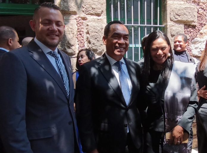 Me voy tranquilo y “con la frente en alto”: Adrián López Solís