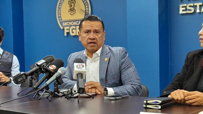 Carlos Torres se descarta como candidato a la gubernatura en 2027, “traigo un chip distinto”