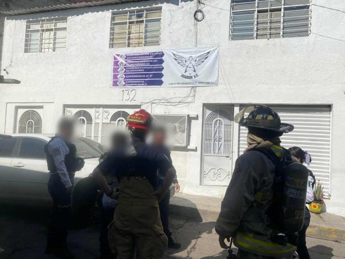 Internos de anexo sufren irritación de rostro y vías respiratorias por gas pimienta, en Morelia