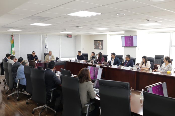 Bedolla y Conagua trazan ruta para convenir obra hidráulica en cuencas del lago de Pátzcuaro, río Duero y Morelia
