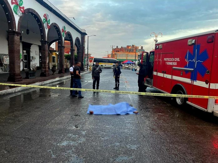 Adulta mayor iba a misa y muere atropellada por un tráiler Adulta mayor iba a misa y muere atropellada por un tráiler