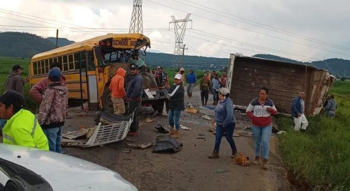 accidente autobus lunes
